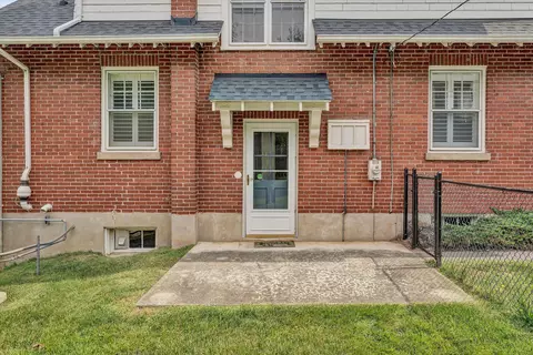 Exterior - 125 23rd St SE, Roanoke, VA 24014 photo 8 of 11