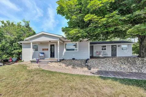 145 Amsterdam Rd, Daleville, VA 24083