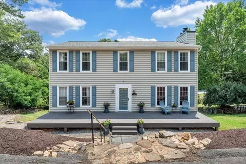 3702 Winding Way Rd SW, Roanoke, VA 24015