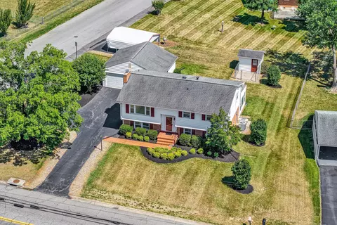5602 Green Ridge Rd NW, Roanoke, VA 24019