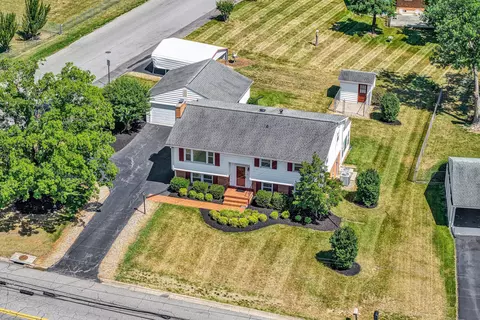 5602 Green Ridge Rd NW, Roanoke, VA 24019