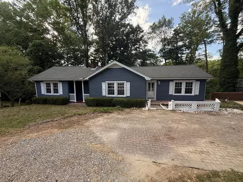 407 Ridgewood Rd, Bassett, VA 24055