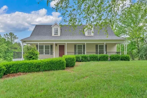 420 Juniper Rd, Hardy, VA 24101
