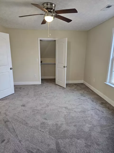 Bedroom - 21 Berkeley Ln, Evington, VA 24550 photo 5 of 6