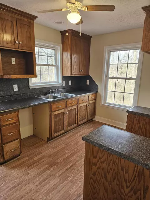 Kitchen - 21 Berkeley Ln, Evington, VA 24550 photo 1 of 4