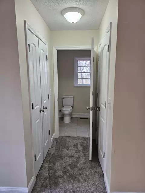 Entry Way - 21 Berkeley Ln, Evington, VA 24550 photo 3 of 4