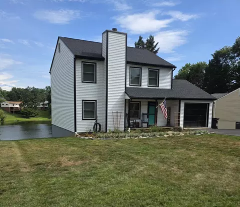 8141 Ashton Ln, Roanoke, VA 24019