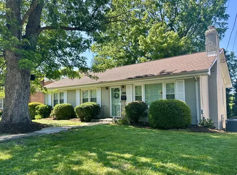 2869 Northview Dr SW, Roanoke, VA 24015