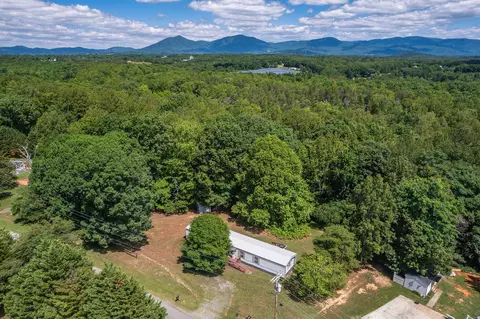 1742 Shiloh Church Rd, Bedford, VA 24523