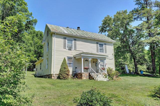 16287 Indian Draft Rd, Williamsville, VA 24487