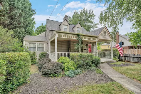 511 Walnut St, Salem, VA 24153