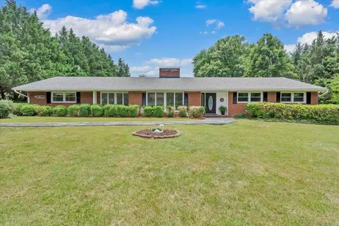 4962 Bower Rd, Roanoke, VA 24018