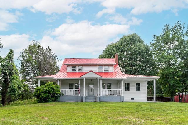 1560 Quarles Rd, Thaxton, VA 24174