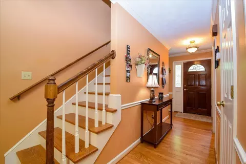 5448 Highfields Rd, Roanoke, VA 24018 photo 2