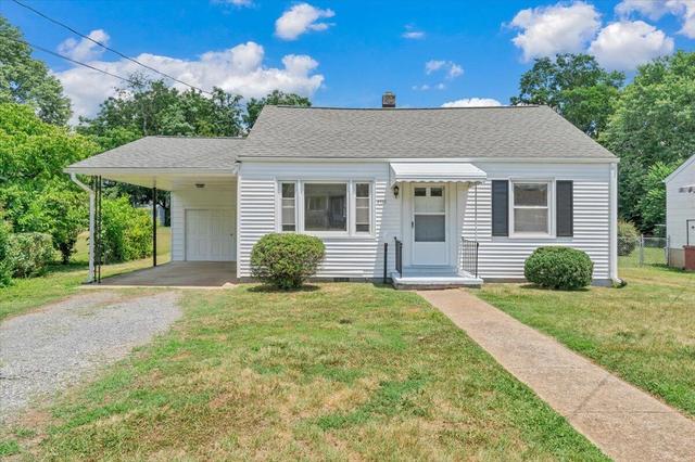 4933 Hildebrand Rd NE, Roanoke, VA 24012
