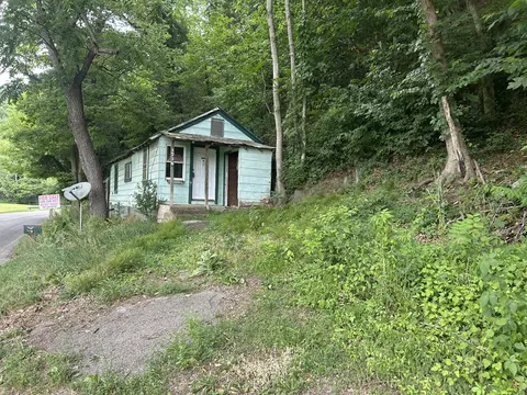 1716 Alleghany Spring Rd, Shawsville, VA 24162