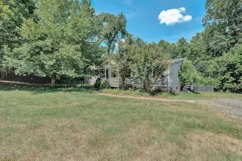 2316 Ridge Rd, Roanoke, VA 24014