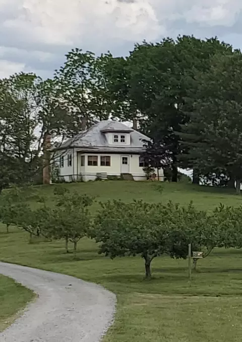 468 Maple Ridge Ln, Fincastle, VA 24090