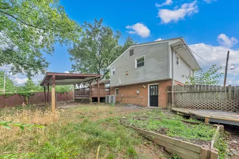 Exterior - 678 E Augusta Ave, Vinton, VA 24179 photo 8 of 10