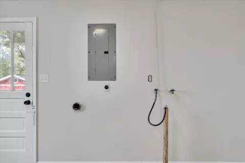 Other - 678 E Augusta Ave, Vinton, VA 24179 photo 6 of 7
