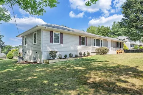 Exterior - 3561 Wright Rd SW, Roanoke, VA 24015 photo 15 of 18