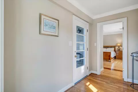 Entry Way - 3561 Wright Rd SW, Roanoke, VA 24015 photo 4 of 4