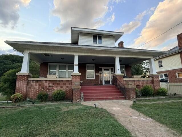 323 N Maple St, Vinton, VA 24179