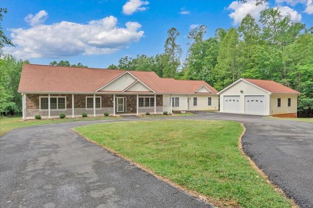 2677 Tolers Ferry Rd, Huddleston, VA 24104