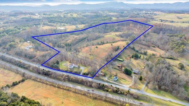 6457 Roanoke Rd, Fincastle, VA 24090