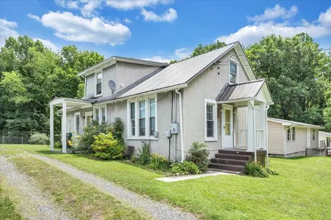1408 Hatcher Ave, Covington, VA 24426