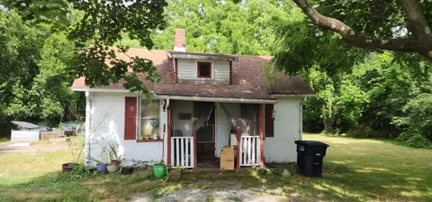 1114 13th St SE, Roanoke, VA 24013