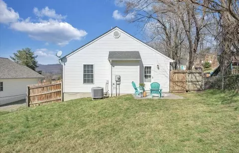 1415 Eanes Rd SE, Roanoke, VA 24014 photo 9