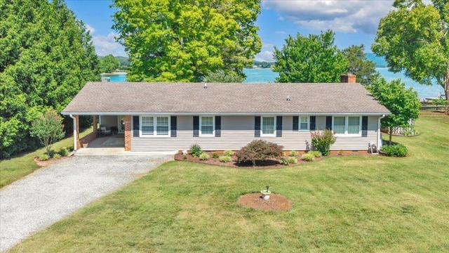 269 Key Lakewood Dr, Moneta, VA 24121