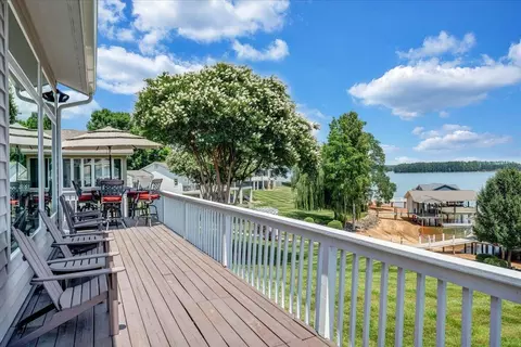 Exterior - 2810 Waters Edge Dr, Penhook, VA 24137 photo 13 of 30