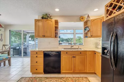 Kitchen - 2810 Waters Edge Dr, Penhook, VA 24137 photo 5 of 11