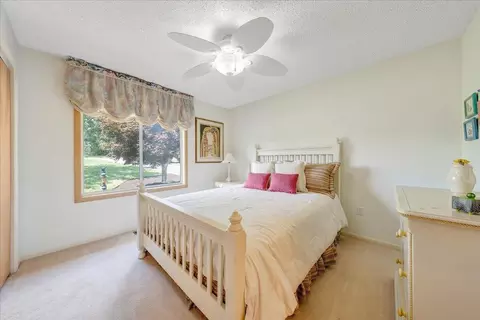 Bedroom - 2810 Waters Edge Dr, Penhook, VA 24137 photo 6 of 11