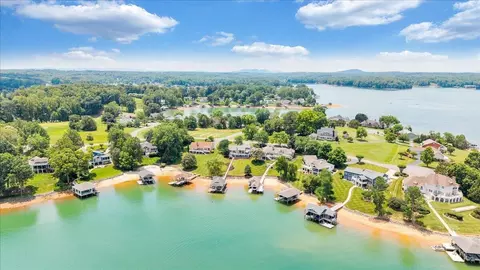 View/Area - 2810 Waters Edge Dr, Penhook, VA 24137 photo 7 of 14