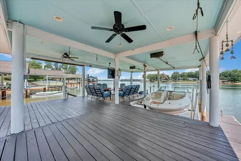 Exterior - 2810 Waters Edge Dr, Penhook, VA 24137 photo 22 of 30