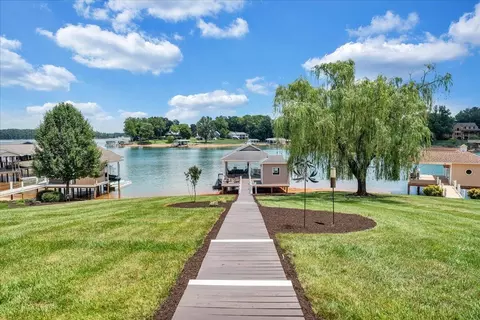 Exterior - 2810 Waters Edge Dr, Penhook, VA 24137 photo 20 of 30