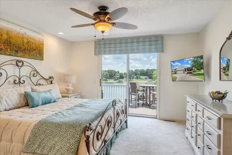 Bedroom - 2810 Waters Edge Dr, Penhook, VA 24137 photo 2 of 11