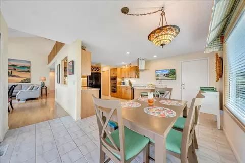 Dining - 2810 Waters Edge Dr, Penhook, VA 24137 photo 12 of 19