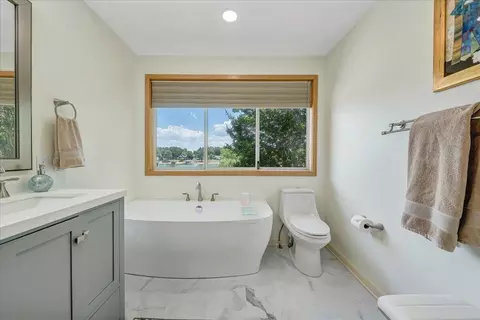 Bath - 2810 Waters Edge Dr, Penhook, VA 24137 photo 6 of 13