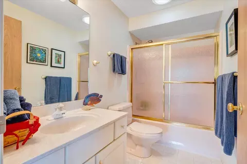 Bath - 2810 Waters Edge Dr, Penhook, VA 24137 photo 11 of 13