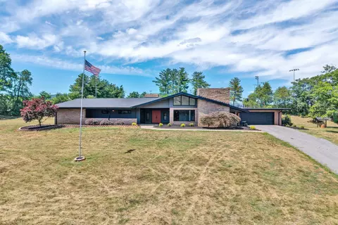 1223 Roanoke Blvd, Salem, VA 24153