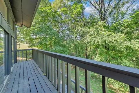 Exterior - 3067 Green Hill Dr, Salem, VA 24153 photo 3 of 14