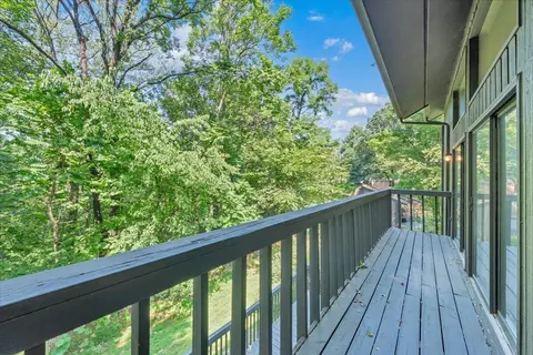 Exterior - 3067 Green Hill Dr, Salem, VA 24153 photo 4 of 14