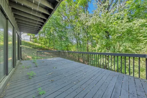 Exterior - 3067 Green Hill Dr, Salem, VA 24153 photo 6 of 14