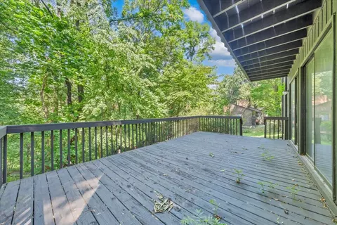 Exterior - 3067 Green Hill Dr, Salem, VA 24153 photo 7 of 14