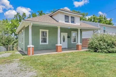 1122 Murray Ave SE, Roanoke, VA 24013 photo 2