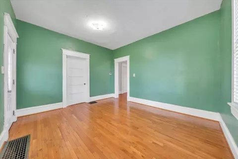 1122 Murray Ave SE, Roanoke, VA 24013 photo 9